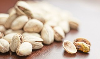 哪些人不能吃开心果（什么人不能吃开心果）