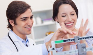 正确选择保健品健康吃出来 保健品应该都吃,有益健康,你认为正确吗?为什么?