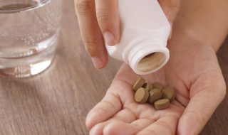 六神丸的作用和功效（六神丸的作用和功效一天吃几次）