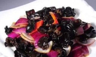 洋葱木耳怎么做好吃 洋葱木耳的做法大全家常菜