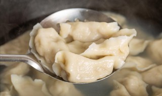 速冻饺子怎么煮好吃（速冻饺子怎么煮好吃不破皮）