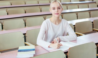 关于励志的段落摘抄（关于励志的段落摘抄150字）