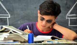 关于青春的美文摘抄 青春素材摘抄