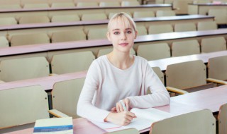 成语典故黔驴技穷 黔驴技穷有哪两个成语出自这个故事