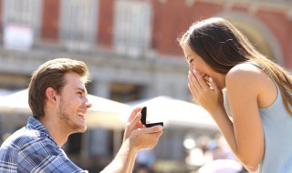 发朋友圈的幸福句子（非常幸福的句子朋友圈）