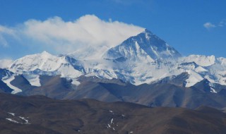 珠穆朗玛峰高度约多少米 珠穆朗玛峰大约多少米高