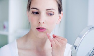 润唇膏怎么挑选 润唇膏怎么挑选好坏