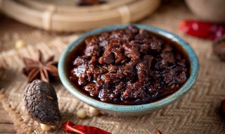 豆瓣酱的挑选方法（豆瓣酱的挑选方法窍门）