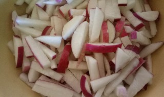 正宗咸萝卜腌制方法 家常萝卜咸菜的腌制方法