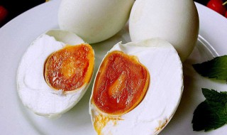 咸鸡蛋怎么样腌窍门 咸鸡蛋的腌制老方法