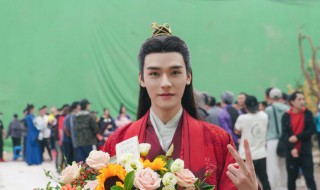 山河令里的容炫和温客行啥关系（山河令温客行是容的儿子吗）