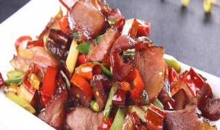 海鲜菇炒广式腊肉怎么做 海鲜菇炒腊肠的做法