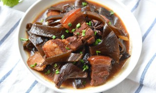 海带炖红烧肉（海带炖红烧肉好吃吗）