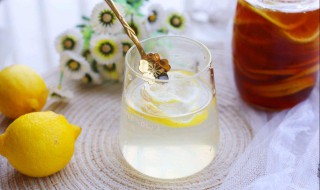 柠檬蜂蜜水制作方法 柠檬蜂蜜水制作方法和配料