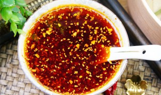 桂林米粉里的辣椒油怎么做 桂林米粉 辣椒