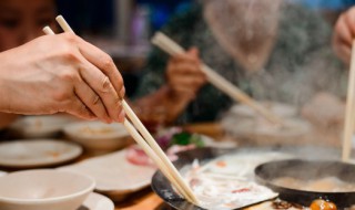 火锅的制作方法(鸡火锅的制作方法)