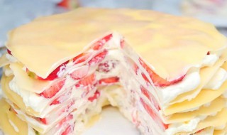 草莓千层派做法(千层蛋糕草莓)