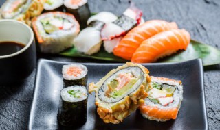 海苔鸡肉卷做法（海苔鸡蛋肉松卷的做法）