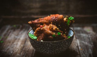 香辣羊蹄做法（香辣羊蹄做法视频）