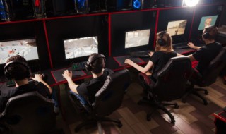 情侣空间网名（情侣空间网名带有自己的名字）