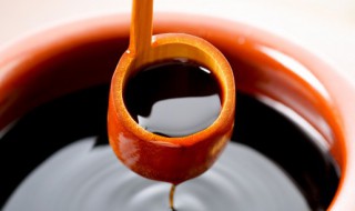 味极鲜生抽老抽酱油区别(味极鲜酱油是生抽还是老抽)