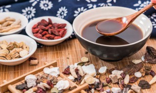 党参的作用与功效有哪些?（党参的作用与功效有哪些呢）