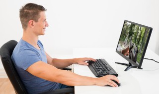 电脑键盘句号是哪个键 电脑键盘句号按哪个键