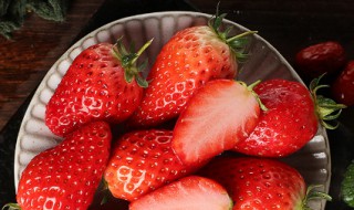 怎样种草莓 怎样种草莓盆栽