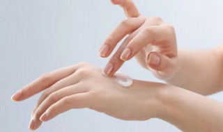 如何挑选护手霜（如何挑选护手霜的好坏）
