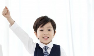 求近似数的方法 求近似数的方法叫四舍五入法,保留哪位就看