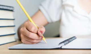 鼓励学生励志的一段话(鼓励学生励志的一段话英语)