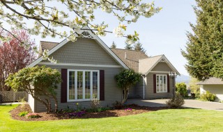 庭院栽树风水口诀大全（庭院栽树风水口诀大全图解）