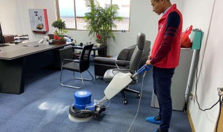 地毯应该如何清洗与保养 地毯的清理与保养的方法