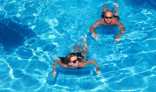 自由泳长距离划水技巧 长距离自由泳划水频率