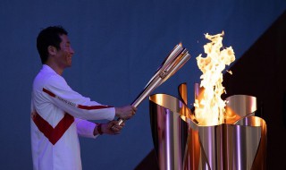 奥运会圣火一直燃烧吗(奥运会的圣火是不是一直没有熄灭)