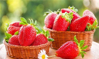 草莓怎么样最好吃 草莓怎么样最好吃图片