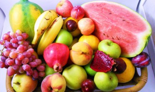 什么水果和什么水果不能一起吃（什么水果和什么水果不能一起吃会拉肚子）