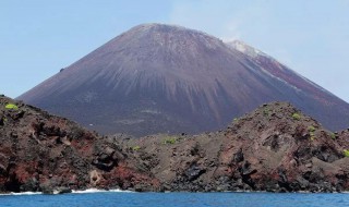 死火山活火山休眠火山的区别（死火山休眠和活火山的区别）