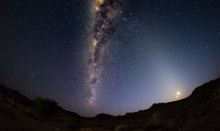 满目星辰是什么意思 眼有星辰大海,心有繁花似锦