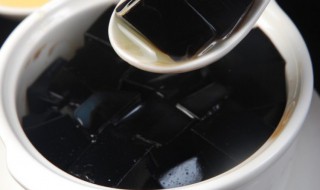 龟苓膏粉是什么（正宗龟苓膏的配方）