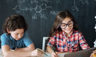 brave怎么读（afraid怎么读）