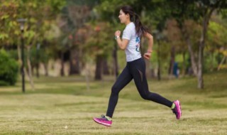 跑步一个月可以瘦腿吗 跑步一个月可以瘦腿吗男生