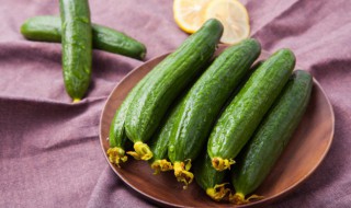 黄瓜晒干后怎么做咸菜（黄瓜晒干后怎么做咸菜汤）