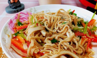 牛白叶怎么做好吃（牛百叶怎么做好吃又简单视频教程）