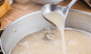 蘑菇肉片汤怎么做好吃 蘑菇肉片汤怎么做好吃又简单