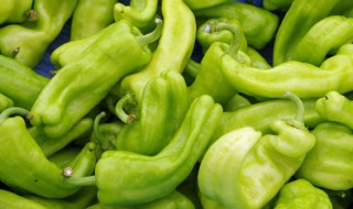 虎皮辣子怎么做最好吃（虎皮辣子怎么做最好吃的）