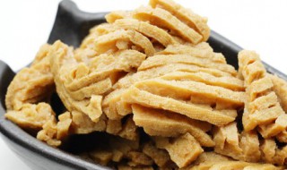 素鸡怎么烧好吃（油炸素鸡怎么烧好吃）