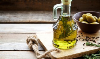 橄榄油炒菜怎么吃（橄榄油炒菜吃会发胖吗）