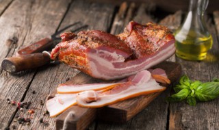 熏肉的做法步骤教程（熏肉的做法怎么做）