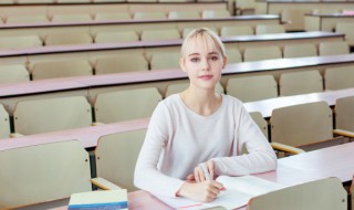 瘼怎么读 耆怎么读